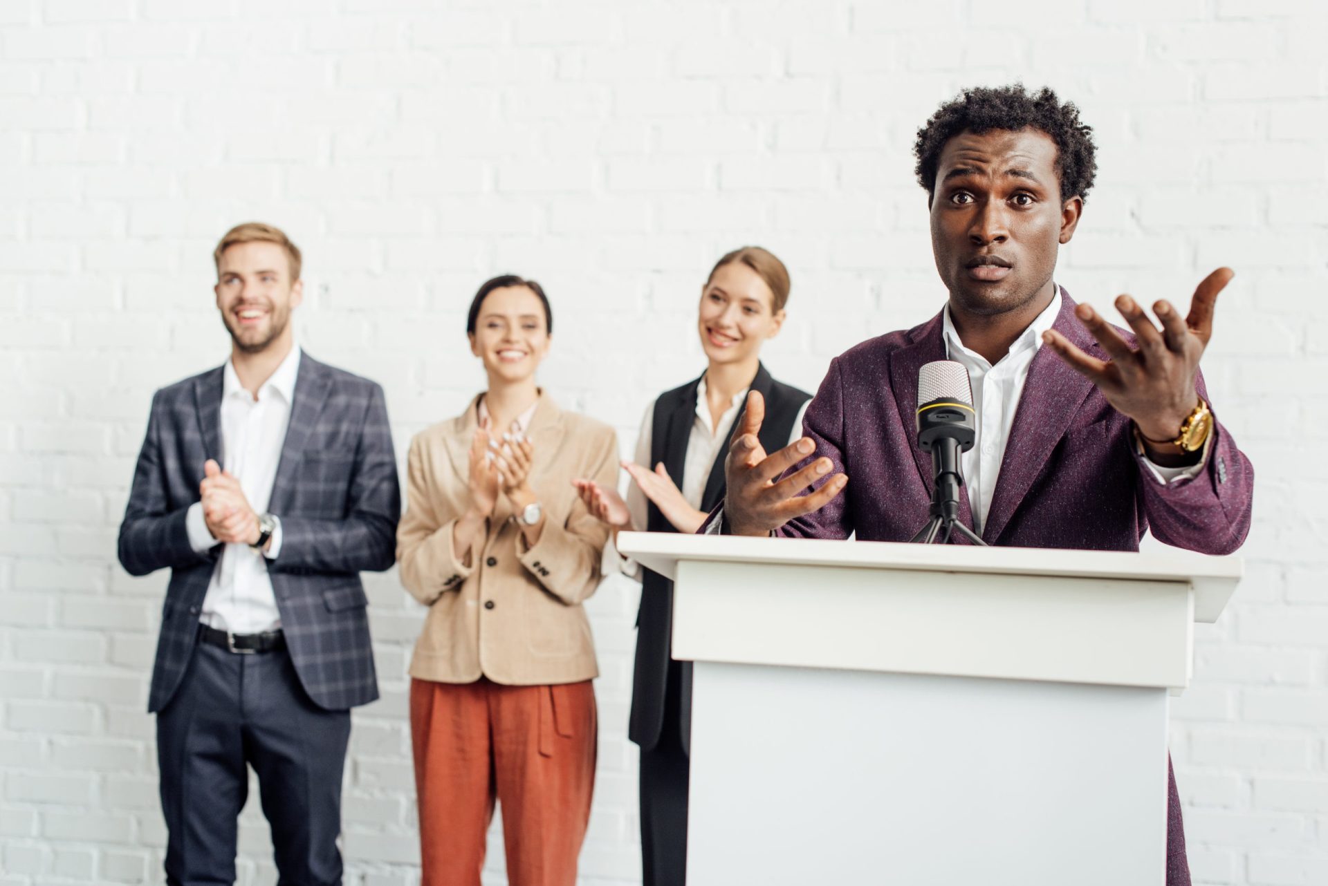 How to Overcome Fear of Public Speaking