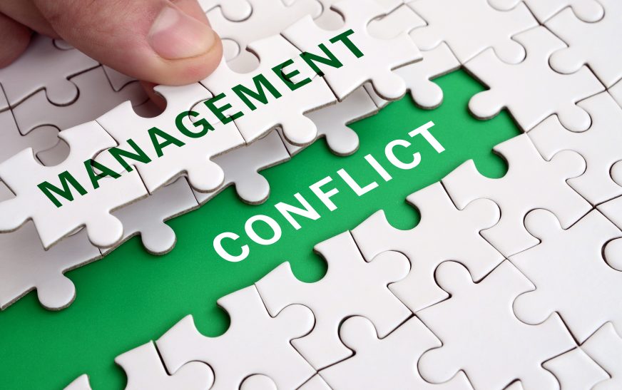 How to Handle Team Conflicts Professionally
