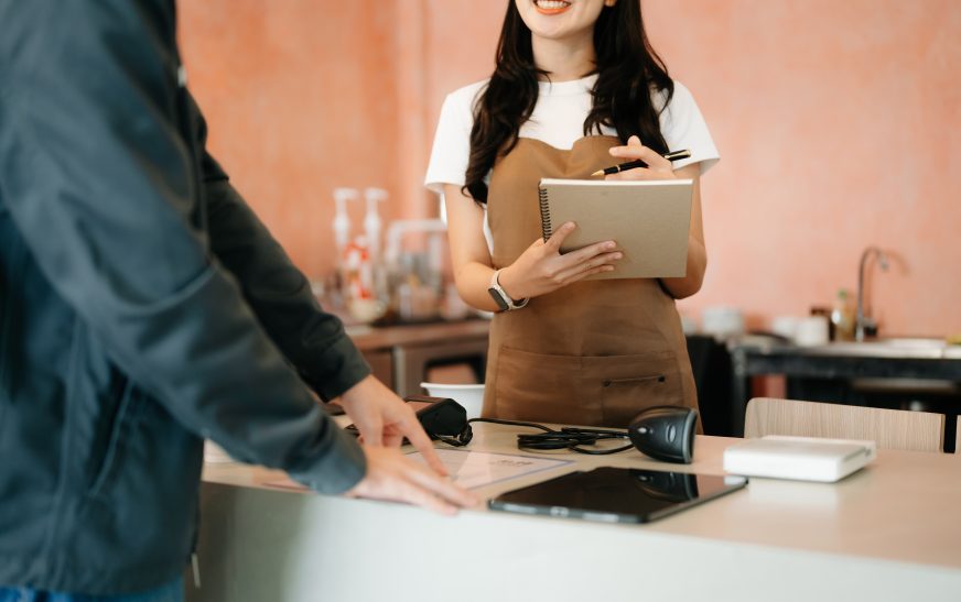 How to Turn Difficult Customers into Loyal Clients